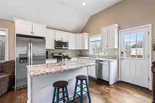 52 Hewlett Dr, Sound Beach, NY 11789 - Photo 10