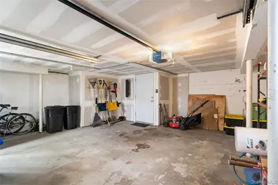 52 Hewlett Drive, Sound Beach, NY 11789 - Photo 22