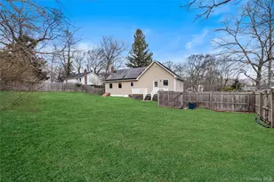 52 Hewlett Dr, Sound Beach, NY 11789 - Photo 26