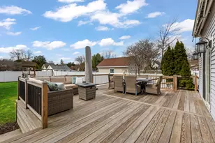 420 Scranton Ave, Lynbrook, NY 11563 - Photo 16