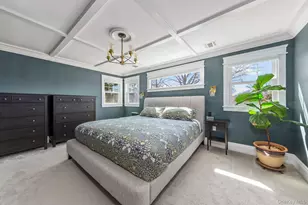 420 Scranton Ave, Lynbrook, NY 11563 - Photo 10