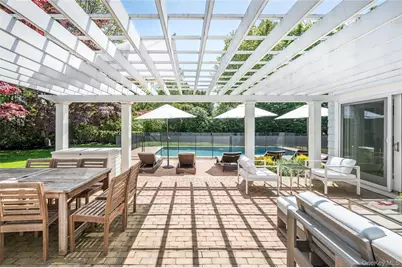 89 South Road, Westhampton Beach, NY 11978 - Photo 8