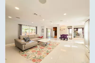 43 Fort Hill Road, Huntington, NY 11743 - Photo 8