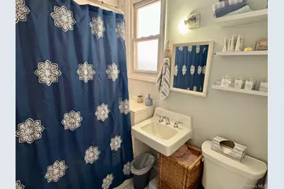 342 Broadway #Rear, Lynbrook, NY 11563 - Photo 6