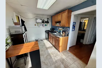 342 Broadway #Rear, Lynbrook, NY 11563 - Photo 4