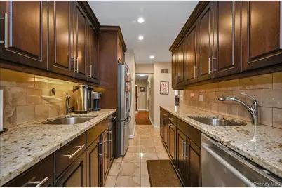 144-37 68th Avenue, Kew Gardens, NY 11367 - Photo 4