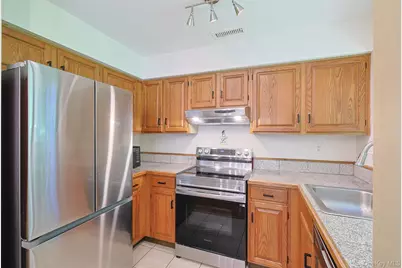 156 Stone Meadow, South Salem, NY 10590 - Photo 8