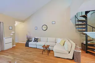 156 Stone Meadow, South Salem, NY 10590 - Photo 4