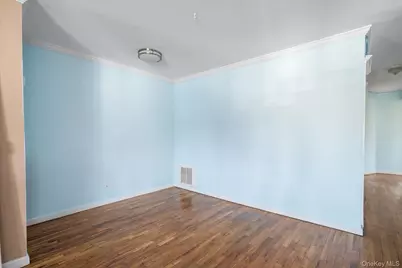 569 Peninsula Boulevard, Cedarhurst, NY 11516 - Photo 6