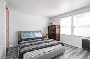 569 Peninsula Blvd, Cedarhurst, NY 11516 - Photo 14