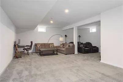 27 E Van Buren Way, Hopewell Junction, NY 12533 - Photo 28