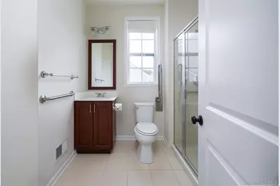 27 E Van Buren Way, Hopewell Junction, NY 12533 - Photo 8