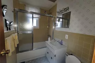 191 Hasbrouck A Rd, Fallsburg, NY 12733 - Photo 8