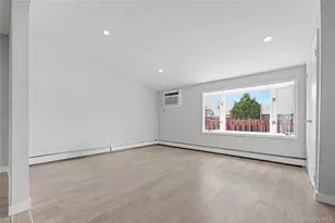 37 Fork Ln, Hicksville, NY 11801 - Photo 8