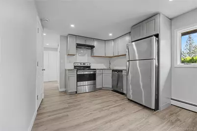 37 Fork Lane, Hicksville, NY 11801 - Photo 4