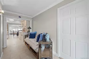 10 Heather Ct, Centereach, NY 11720 - Photo 6