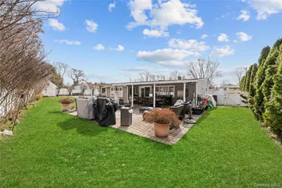 10 Heather Court, Centereach, NY 11720 - Photo 36