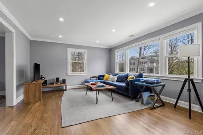 111 Spier Road, Scarsdale, NY 10583 - Photo 8