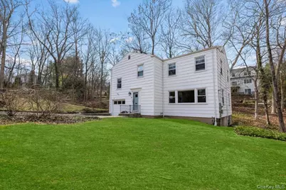 111 Spier Road, Scarsdale, NY 10583 - Photo 4