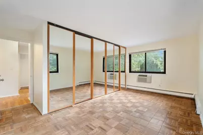 356 Central Park Avenue #E10, Scarsdale, NY 10583 - Photo 14