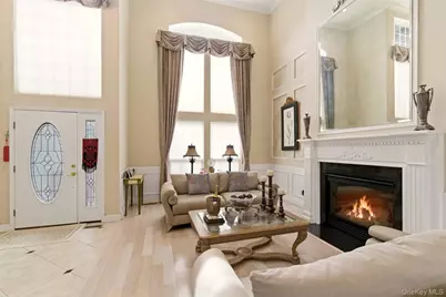 171 Hamlet Drive, Mount Sinai, NY 11766 - Photo 6