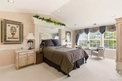 171 Hamlet Drive, Mount Sinai, NY 11766 - Photo 20