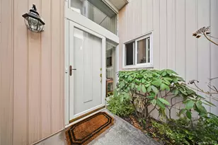 78 Hidden Ridge Dr, Syosset, NY 11791 - Photo 2