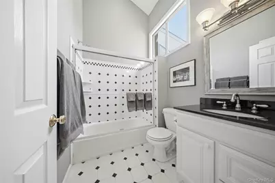 78 Hidden Ridge Drive, Syosset, NY 11791 - Photo 16