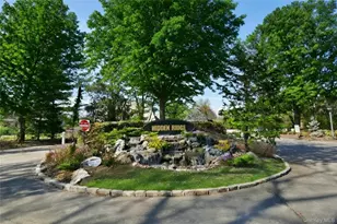 78 Hidden Ridge Dr, Syosset, NY 11791 - Photo 20