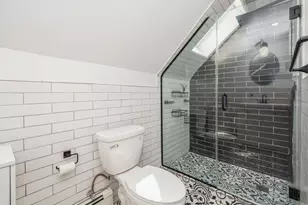 8 Crabtree Ln, Levittown, NY 11756 - Photo 22