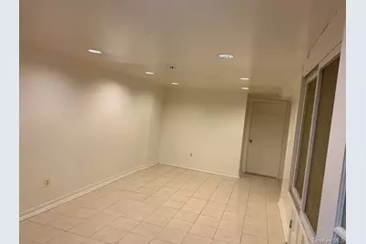 11433 204th Street, Saint Albans, NY 11412 - Photo 6