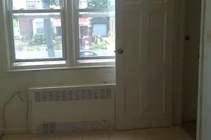 114-33 204th St, Saint Albans, NY 11412 - Photo 6