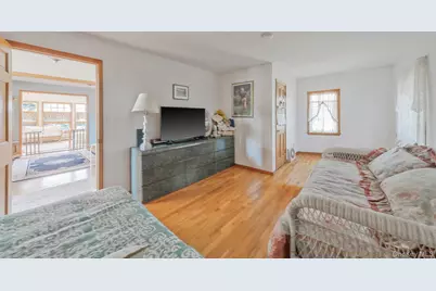 5 Ocean View Avenue, Southampton, NY 11968 - Photo 32