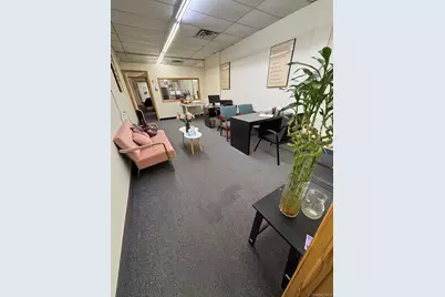 136-85 Roosevelt Avenue #201, Flushing, NY 11354 - Photo 6