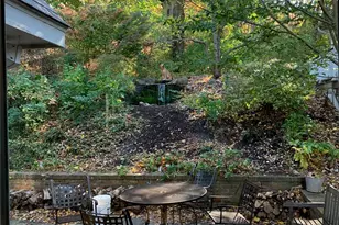 117 Liberty Ave, Port Jefferson, NY 11777 - Photo 36