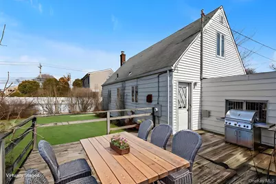 120 W 19th Street, Deer Park, NY 11729 - Photo 20