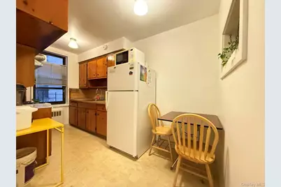 38-15 149 Street #2D, Flushing, NY 11354 - Photo 8