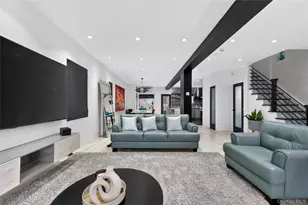 2033 Hering Ave, Bronx, NY 10461 - Photo 12