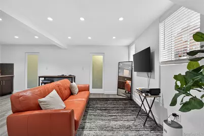 2033 Hering Avenue, Bronx, NY 10461 - Photo 18