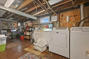 1600 Milburn Ct, Wantagh, NY 11793 - Photo 30