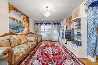 9820 62nd Drive #8F, Rego Park, NY 11374 - Photo 4