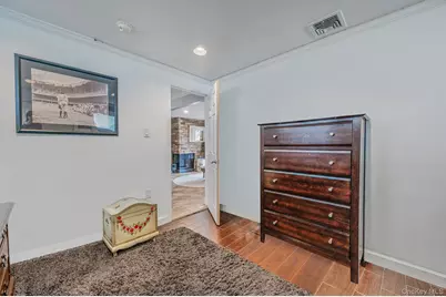 34 Secatogue Lane E, West Islip, NY 11795 - Photo 36