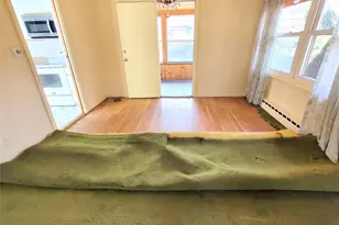 1474 Stephen Marc Ln, East Meadow, NY 11554 - Photo 4