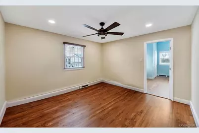 30 County Line Road, Farmingdale, NY 11735 - Photo 22