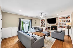 30 County Line Rd, Farmingdale, NY 11735 - Photo 16