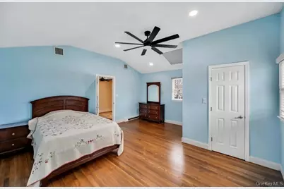 30 County Line Road, Farmingdale, NY 11735 - Photo 20