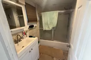 16 W Marine Ave, Lindenhurst, NY 11757 - Photo 4