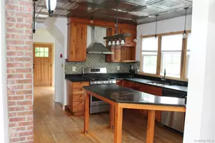 295 Lucas Ave, Kingston, NY 12401 - Photo 10