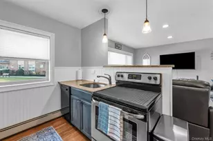 4 Rose St, Oceanside, NY 11572 - Photo 10