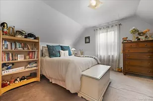 175 Locust St, Floral Park, NY 11001 - Photo 18